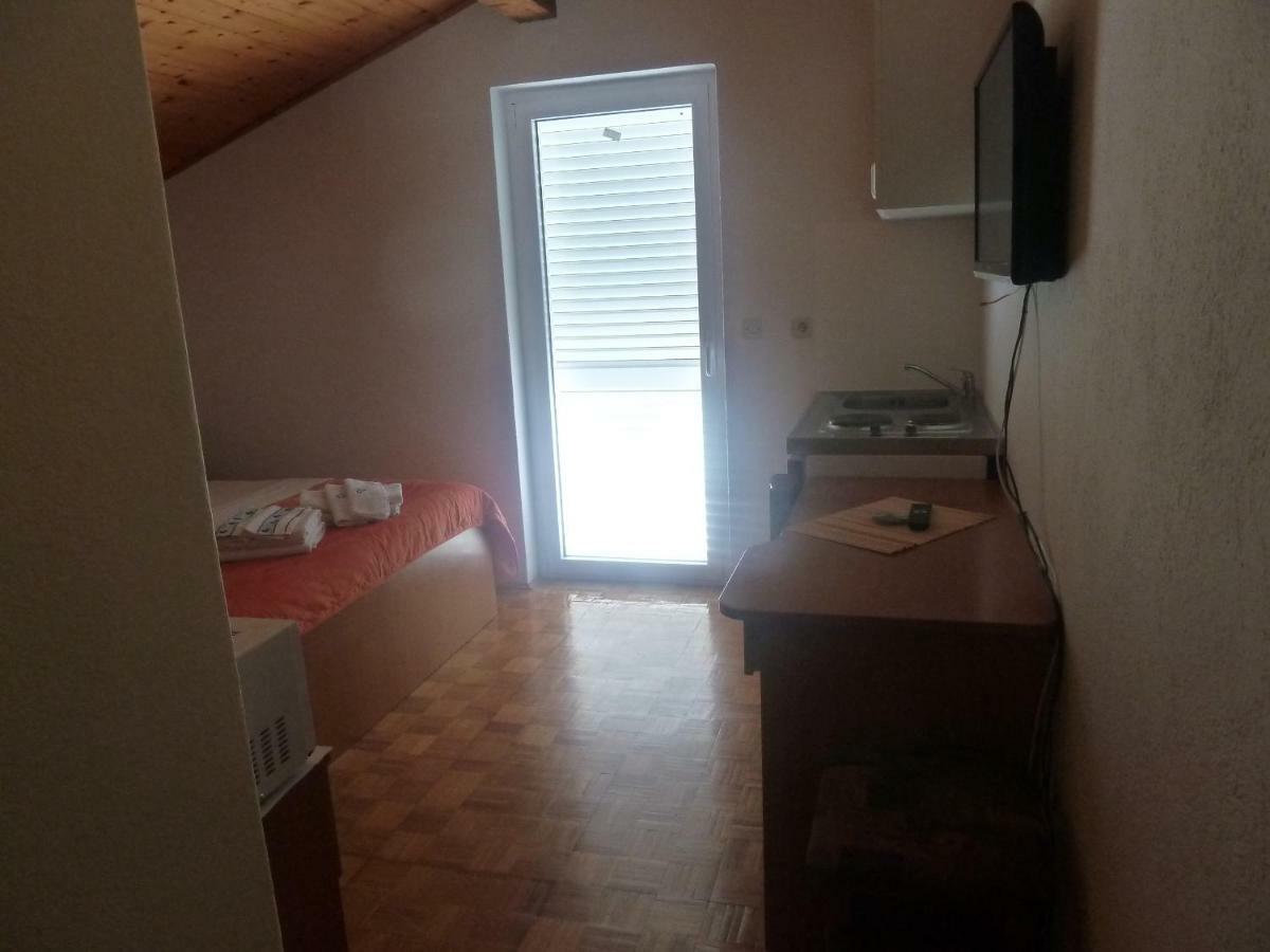 Apartment Mrkic بيوغْغاد نا موغو المظهر الخارجي الصورة